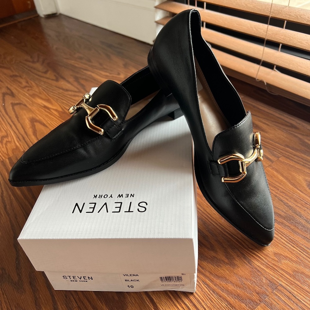 STEVEN Black & Gold Vilena Loafer 10 | NEVER WORN